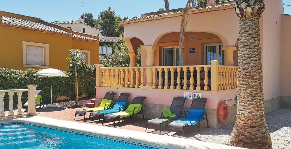 Villa Monte Verde Amarillo in Javea, Costa Blanca, sleeps 6 people